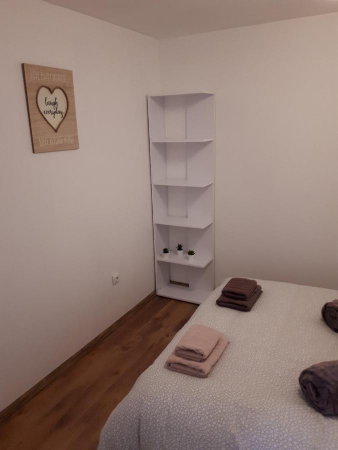 Apartman Ana Slavonski Brod Exterior photo